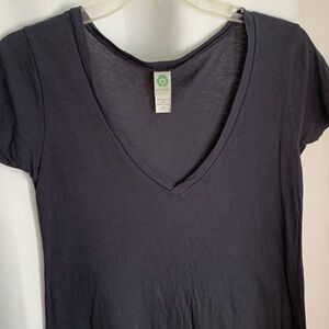 Alternative Earth Organic Cotton Tee Medium